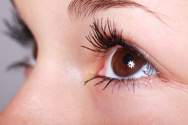 4 Tipps für eine entspannte und schöne Augenpartie