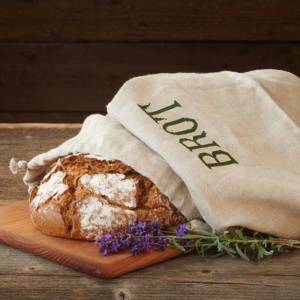 Trend Brot selbst backen: 9 Tipps, wie es gelingt Leinen und Brot vertragen sich gut Brotsackerl aus reinem Leinen
