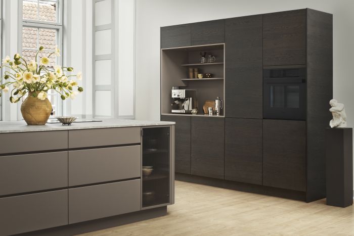 Kvik MANO Mocha Crema und Mocha bringen mehr Wohnlichkeit in die Küche